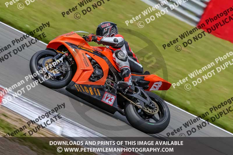 PJ Motorsport Photography;donington no limits trackday;donington park photographs;donington trackday photographs;no limits trackdays;peter wileman photography;trackday digital images;trackday photos